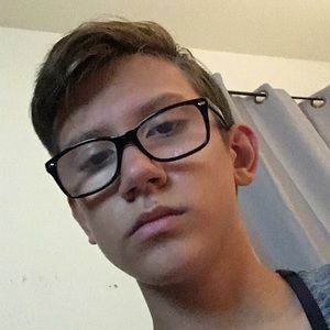 Meet your Posher, Nicholas